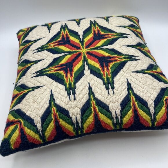 Vtg Geometric Retro Rainbow Star Needlepoint Throw Pillow 1970s 13" - Picture 4 of 5